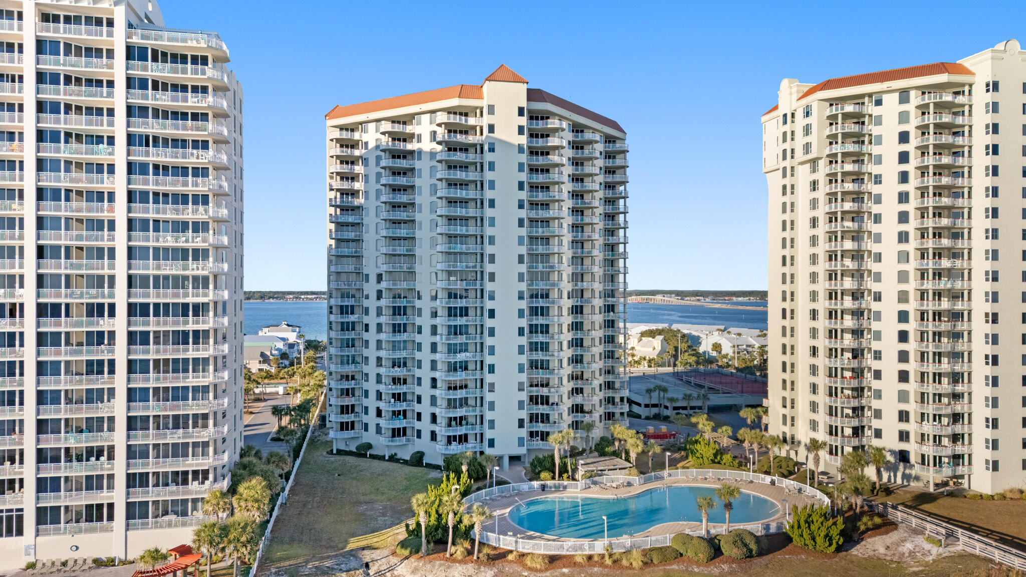 BEACH COLONY RESORT - Residential