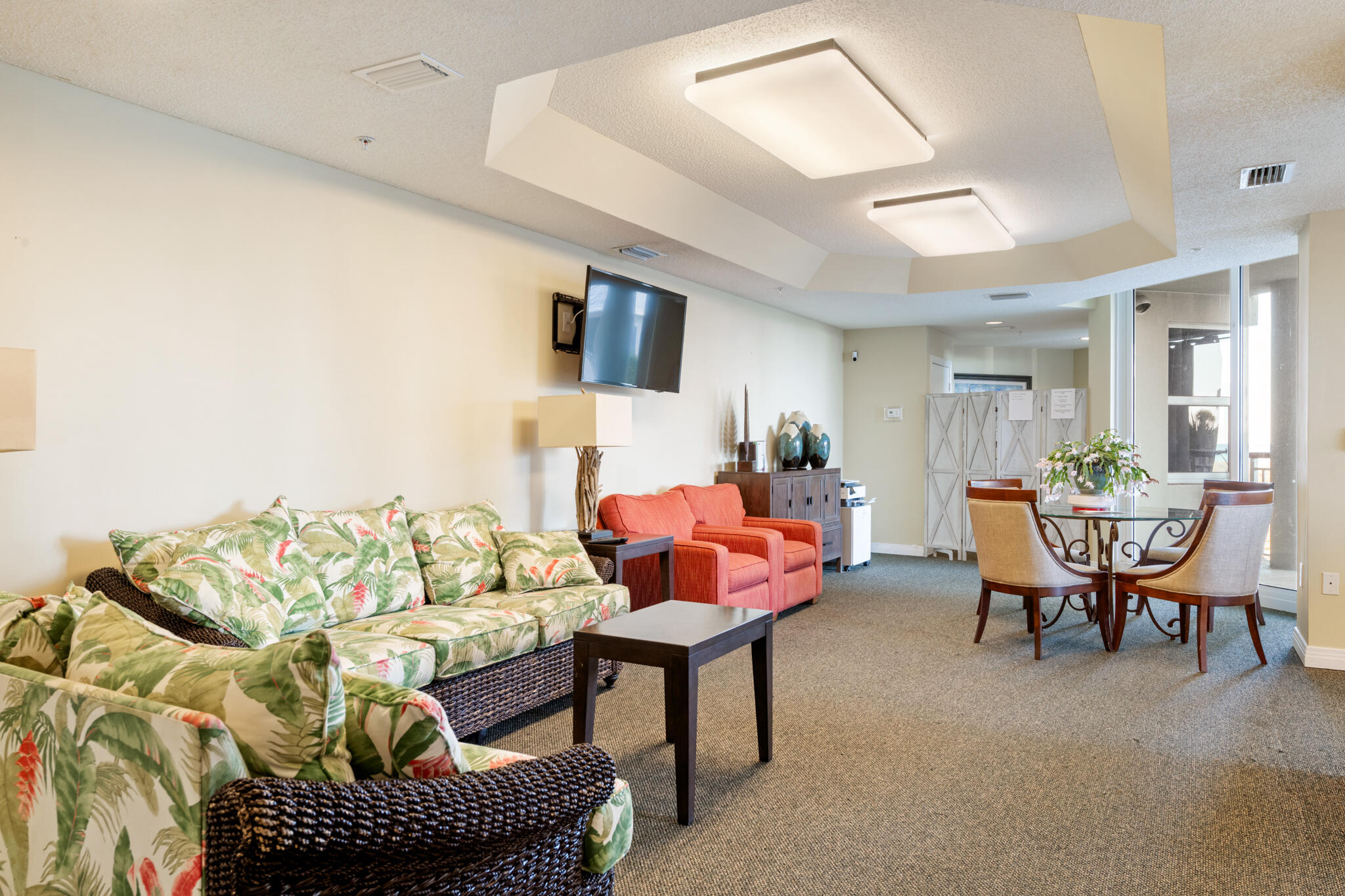 BEACH COLONY RESORT - Residential