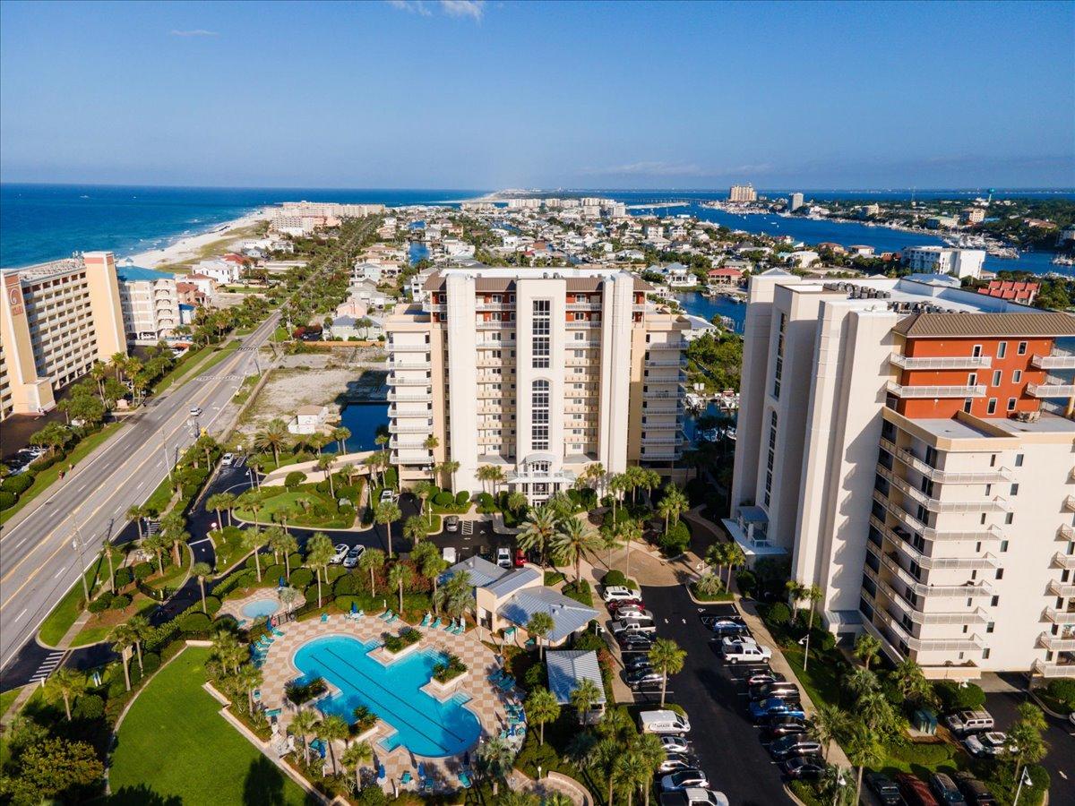 HARBOR LANDING - Residential