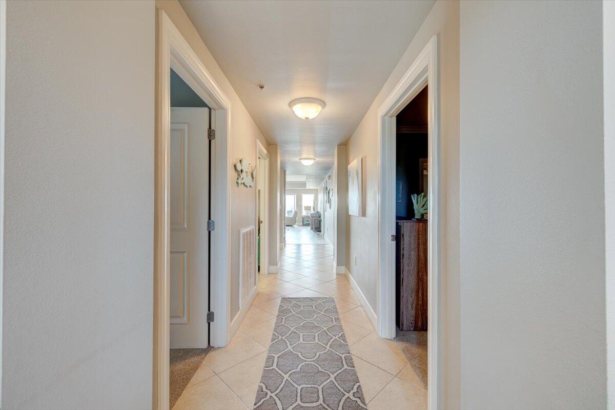 HARBOR LANDING - Residential