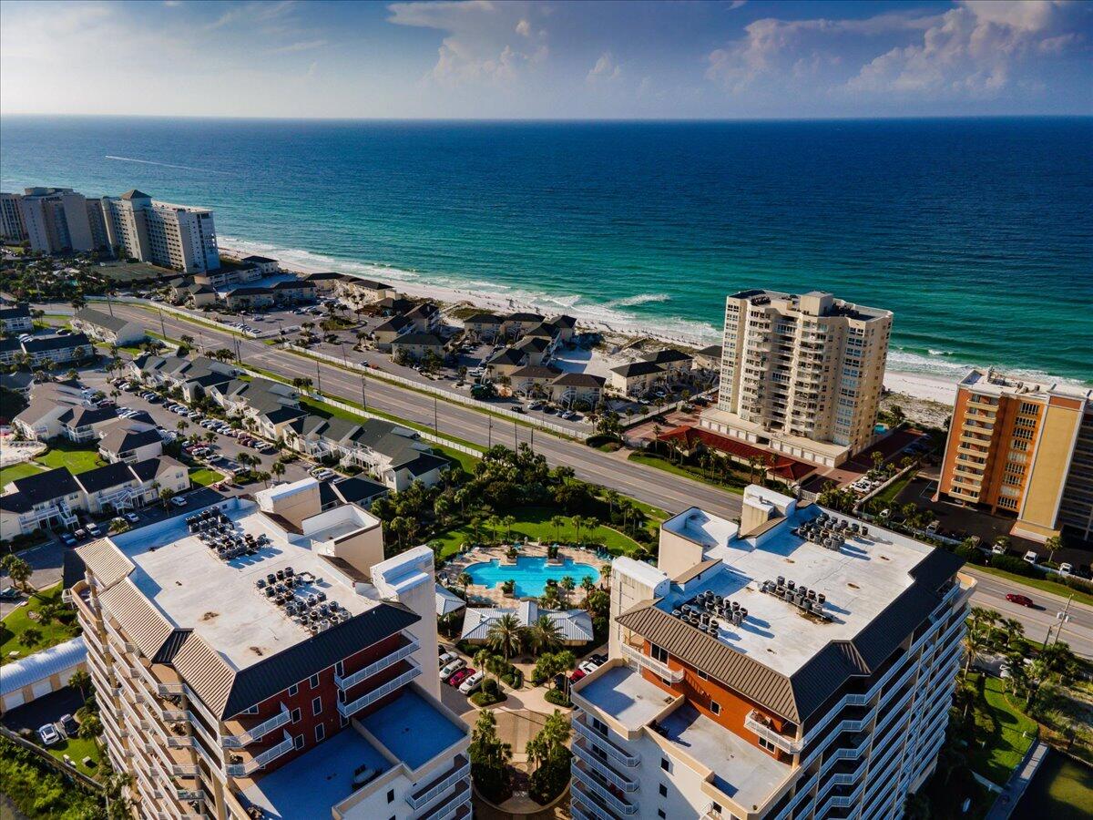 HARBOR LANDING - Residential