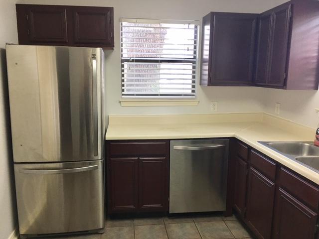 STUDIO T/H LOT 9 - Residential Lease