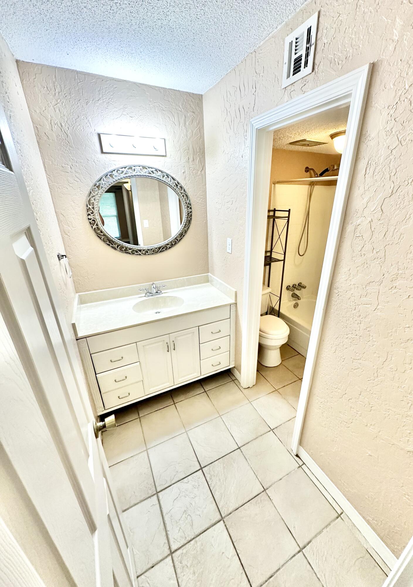 PIER ONE CONDO - Residential