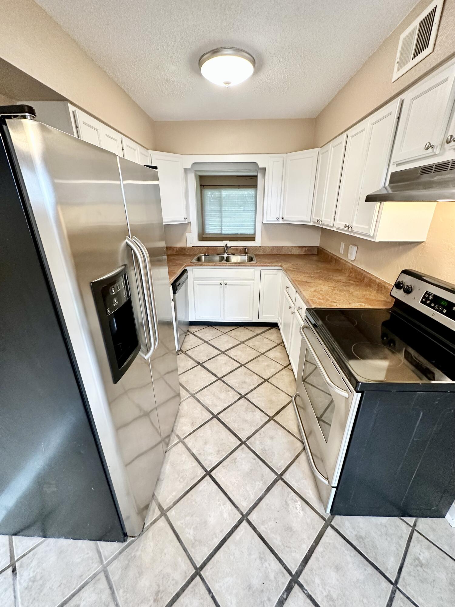 PIER ONE CONDO - Residential