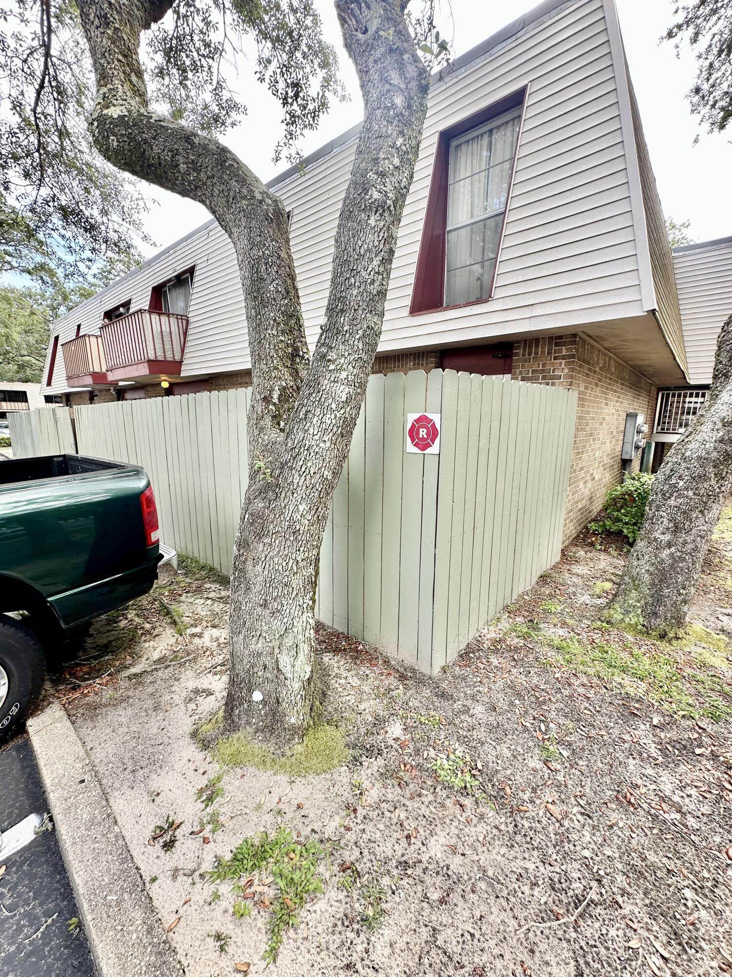 PIER ONE CONDO - Residential