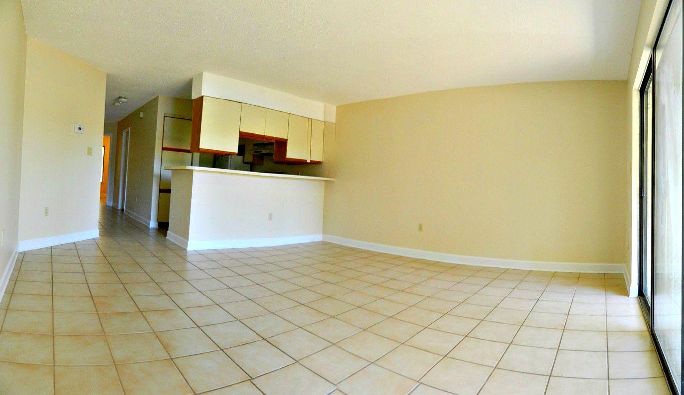 LAKESIDE CONDO AT BLUEWATER BAY - Residential