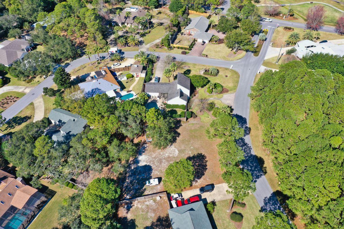 SANDESTIN ESTATES - Land