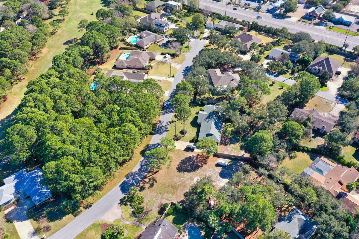 SANDESTIN ESTATES - Land