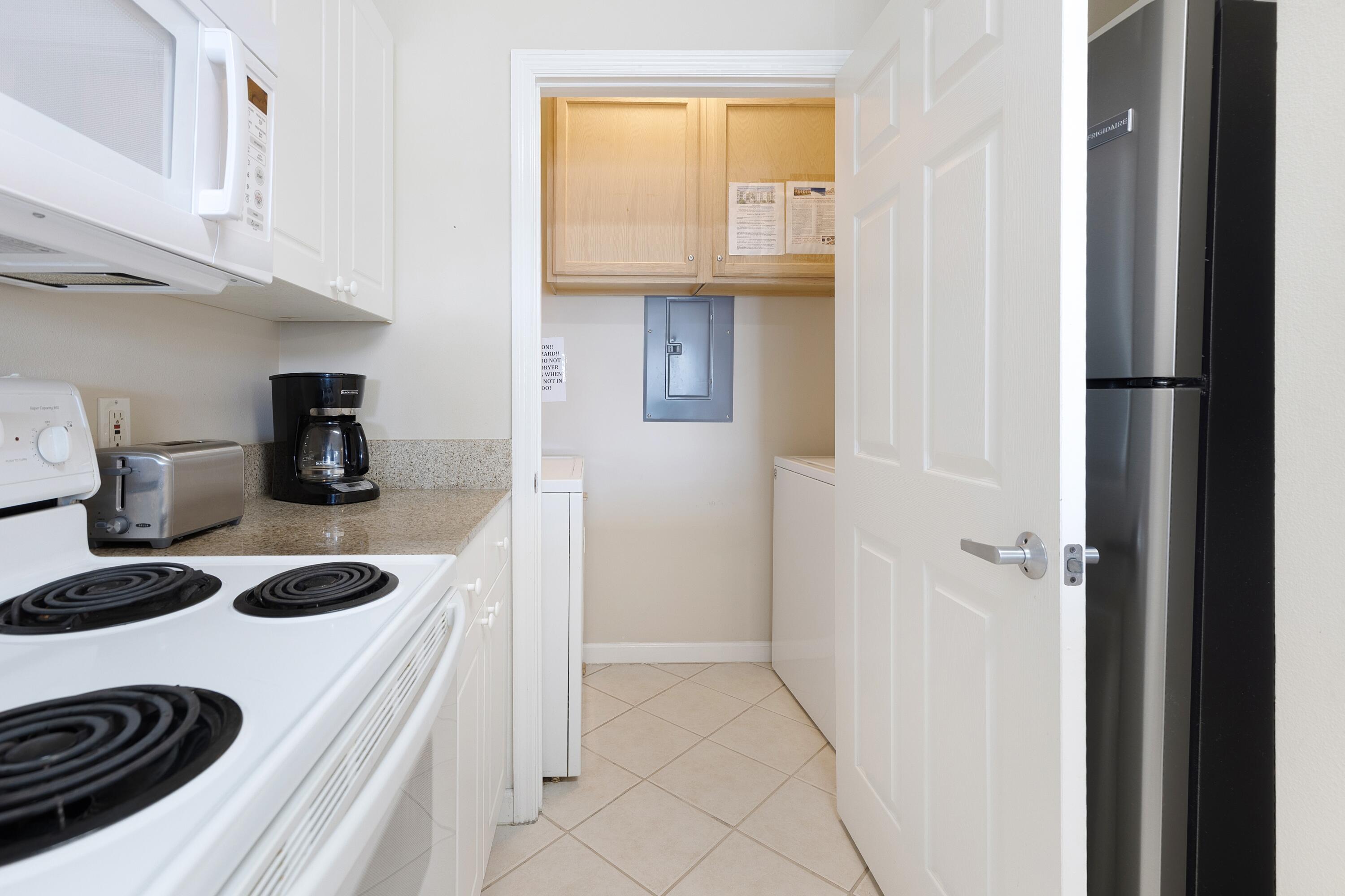 EMERALD WATERS - Residential