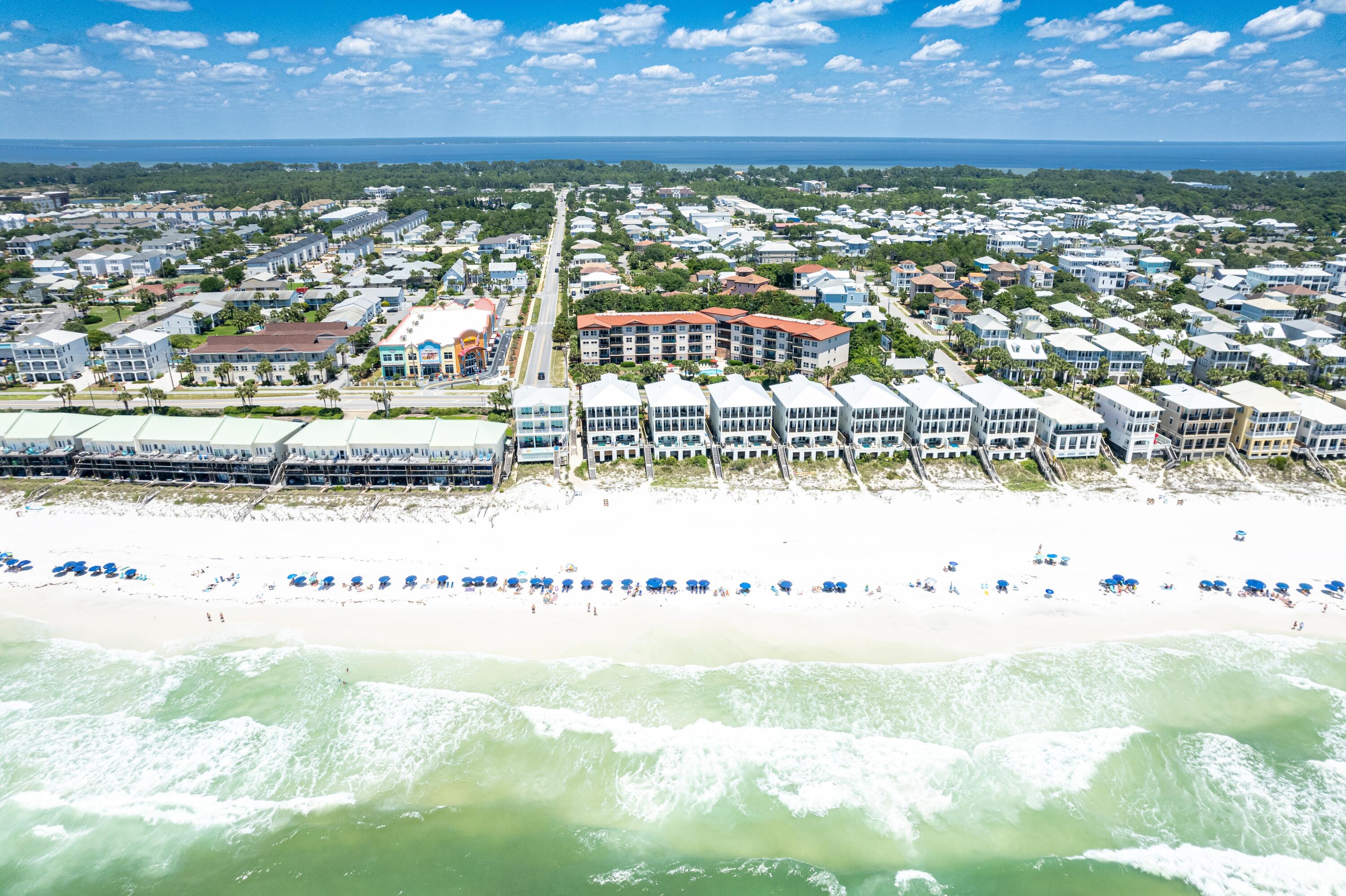 EMERALD WATERS - Residential