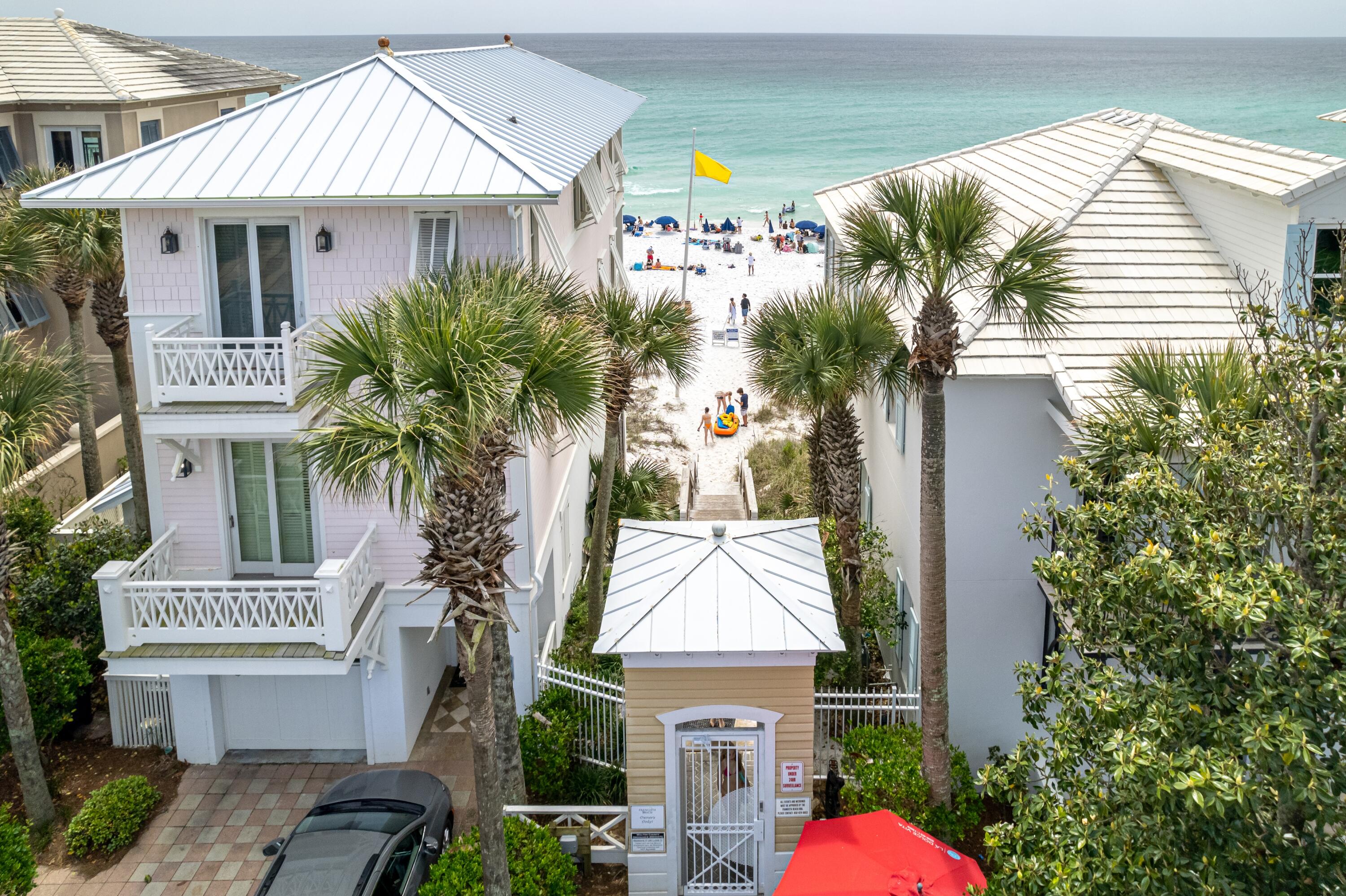 EMERALD WATERS - Residential