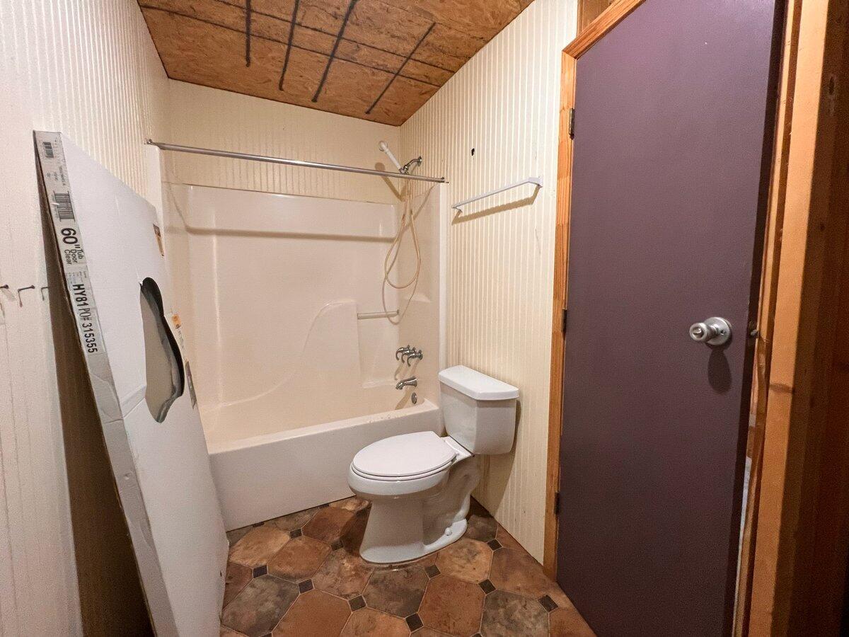 WELLINGTON FOREST - Residential