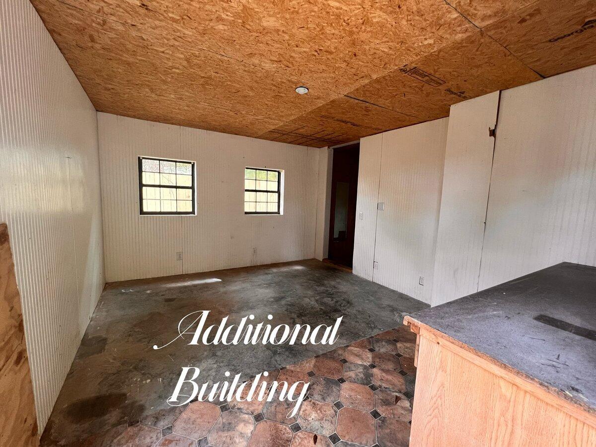 WELLINGTON FOREST - Residential