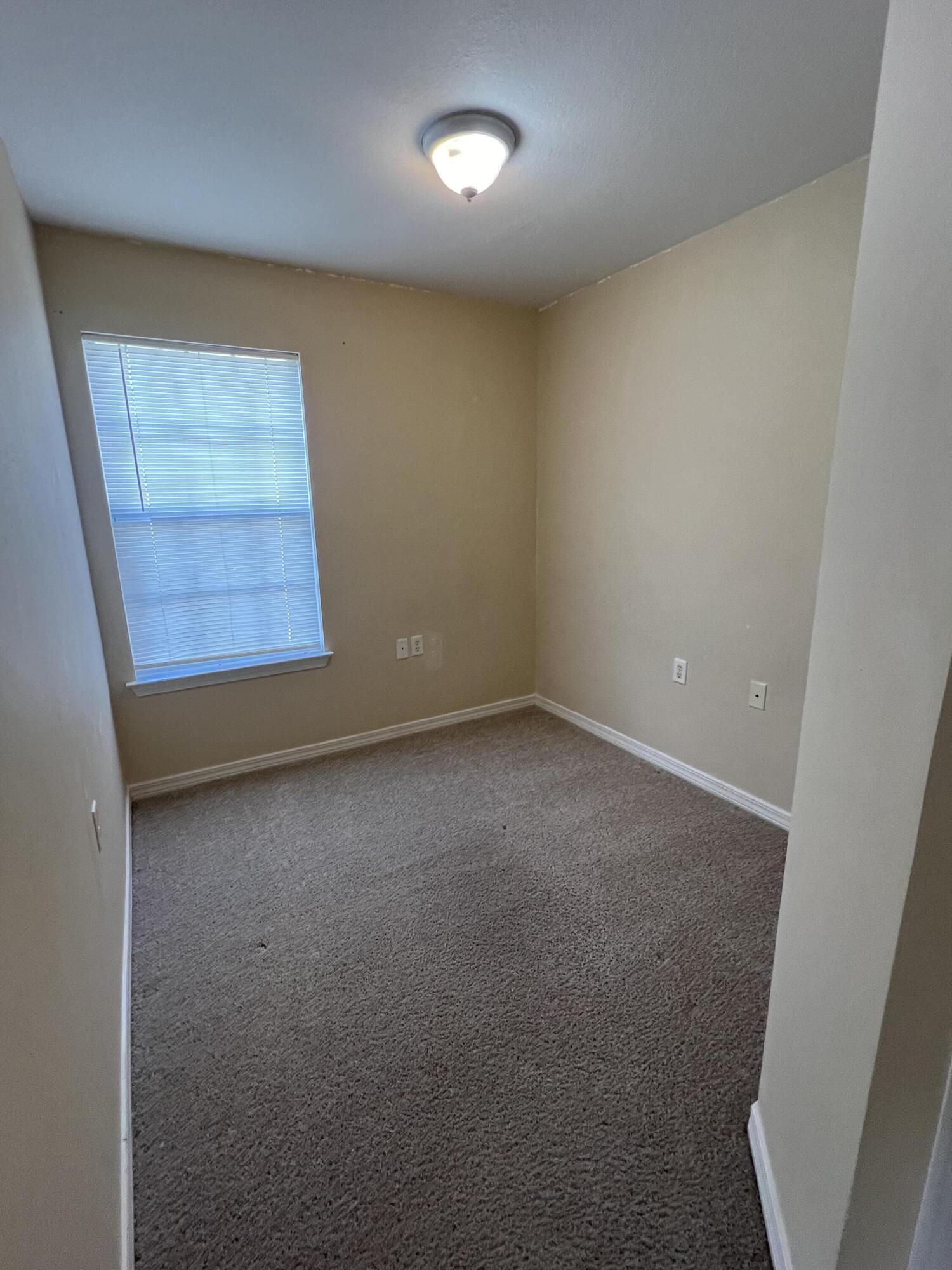 SHADOW LAKES - Residential