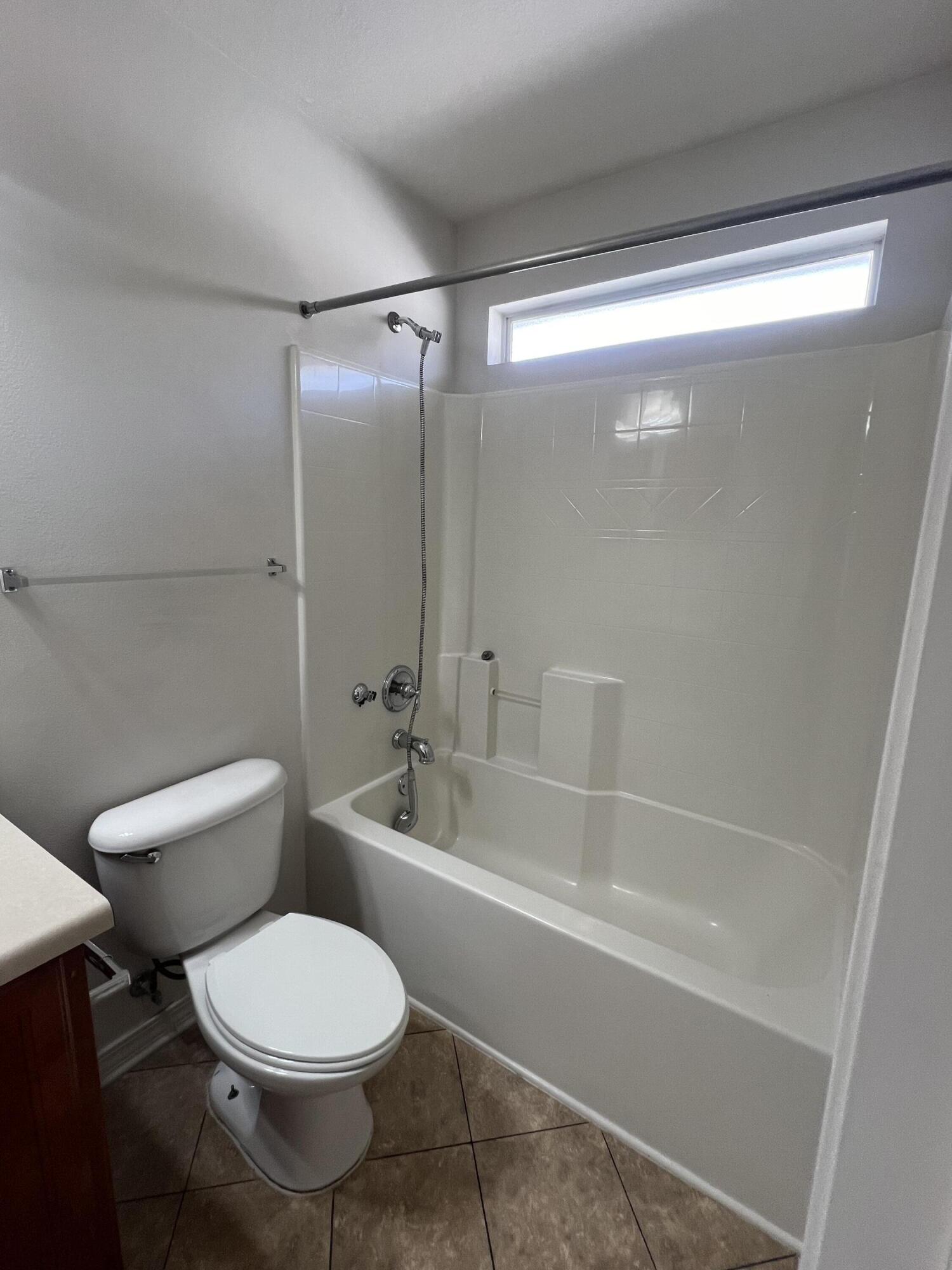 SHADOW LAKES - Residential