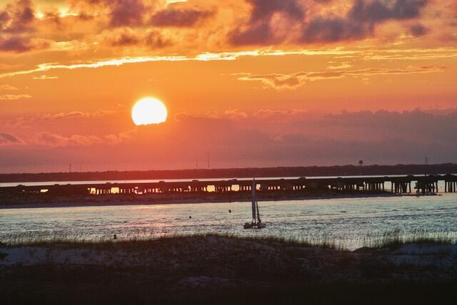 JETTY EAST CONDO - Residential