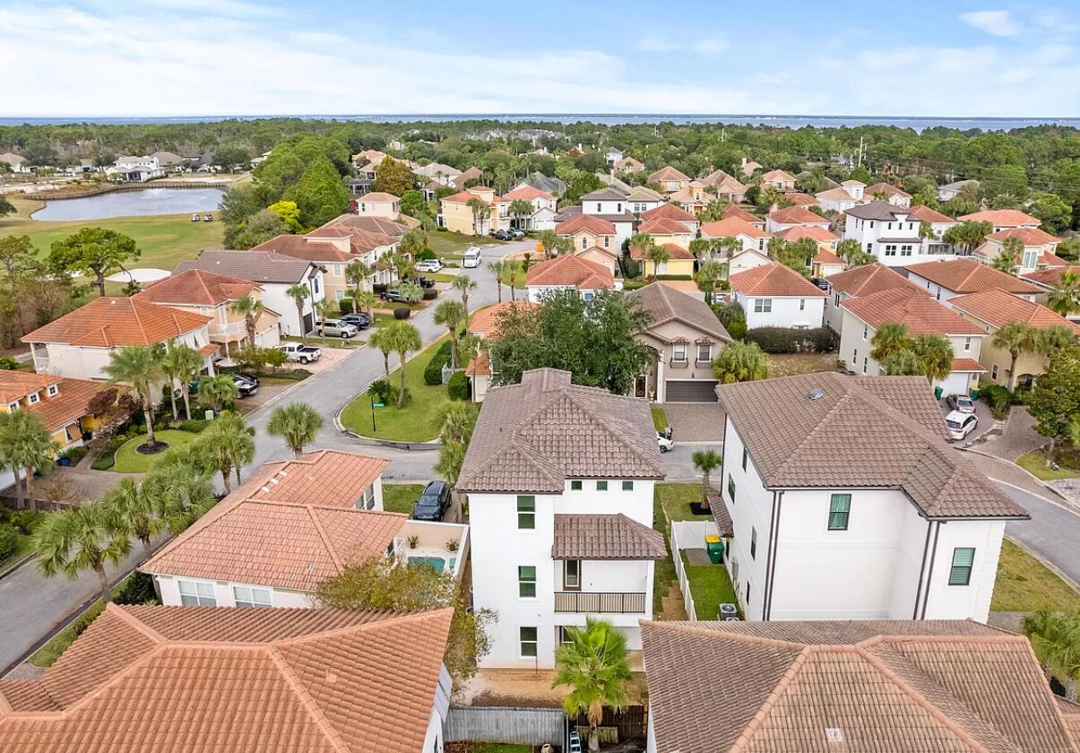 CALUSA BAY S/D - Residential Lease