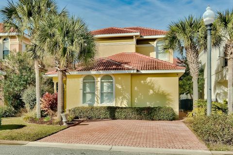 Photo of 4742 Amhurst Circle, Destin, FL 32541 (MLS # 982922)