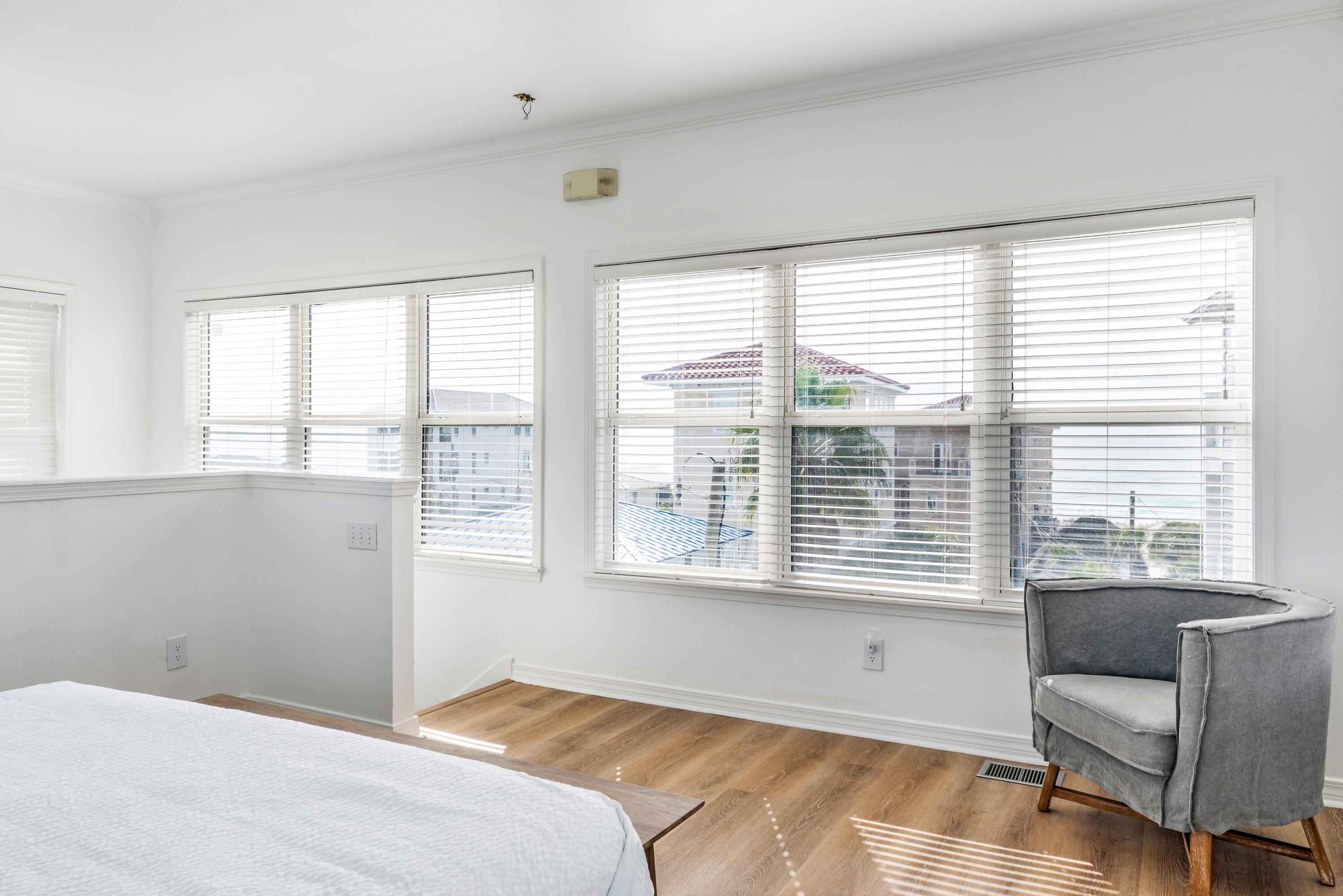 GULFSIDE COTTAGES - Residential