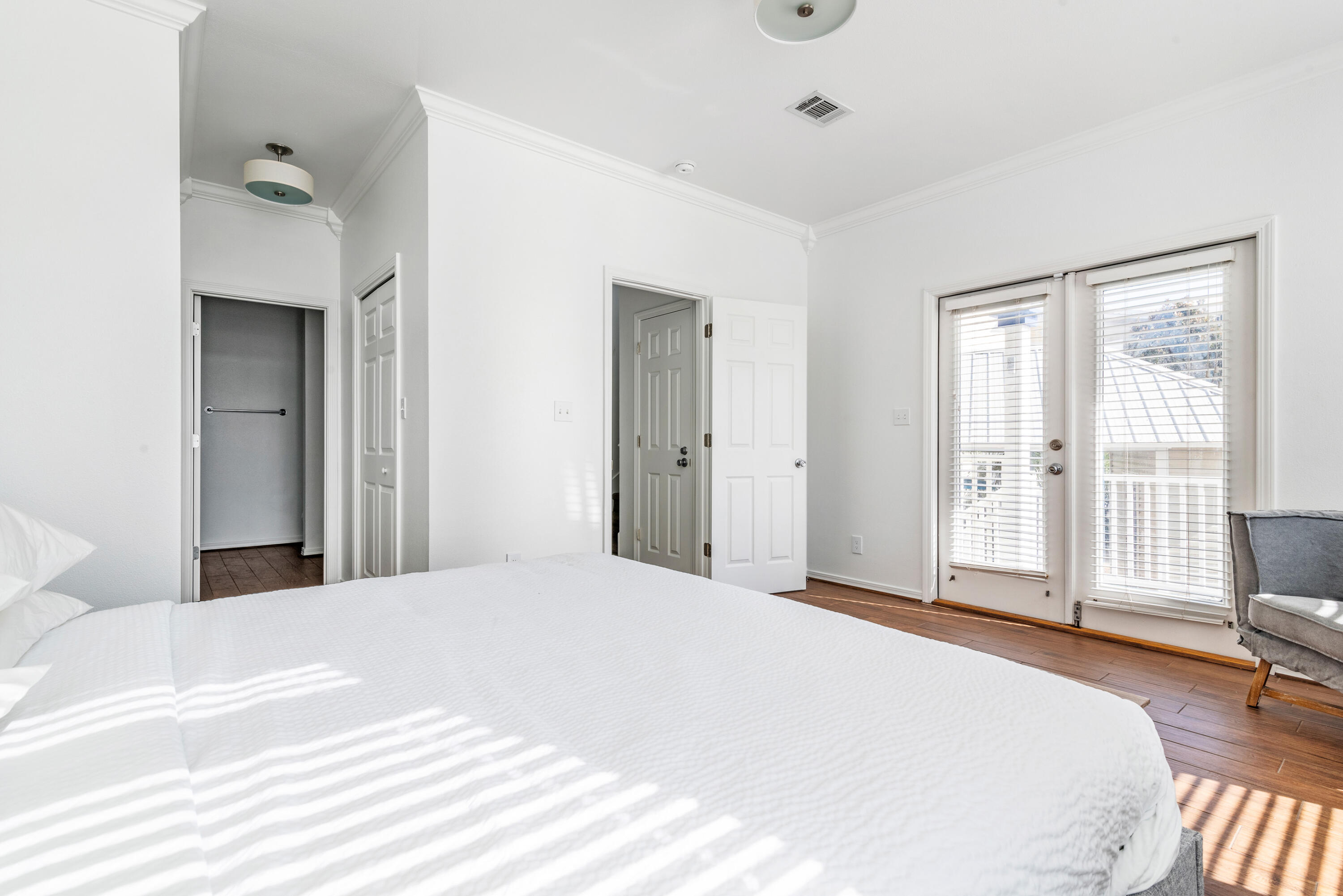 GULFSIDE COTTAGES - Residential