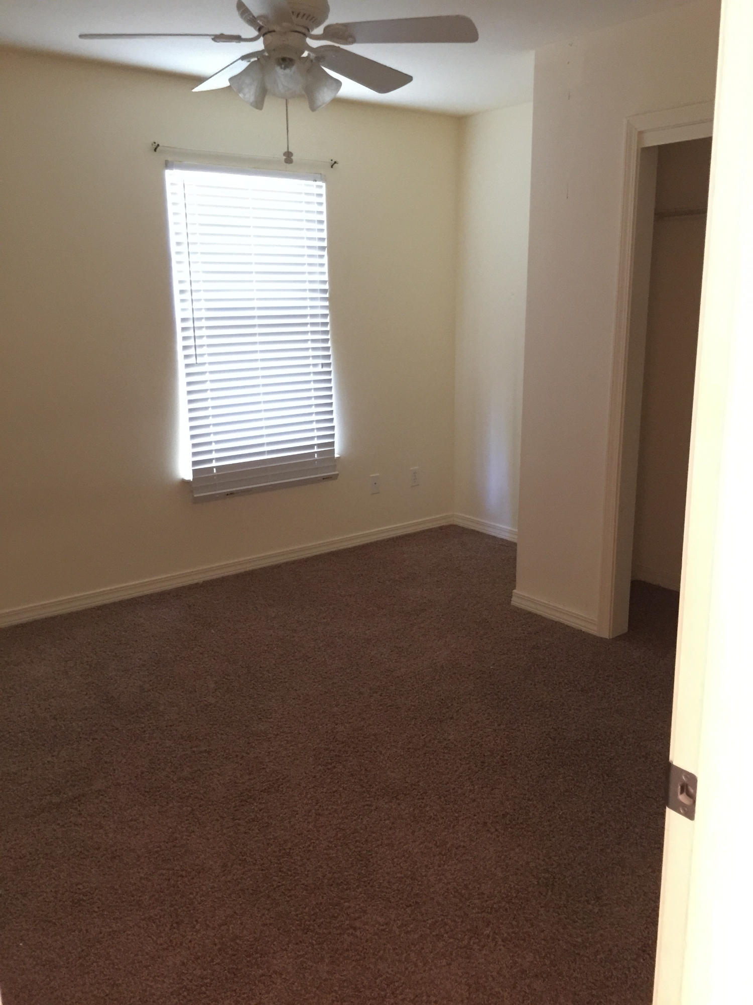 OAKWOOD HILLS UNIT 1 - Residential