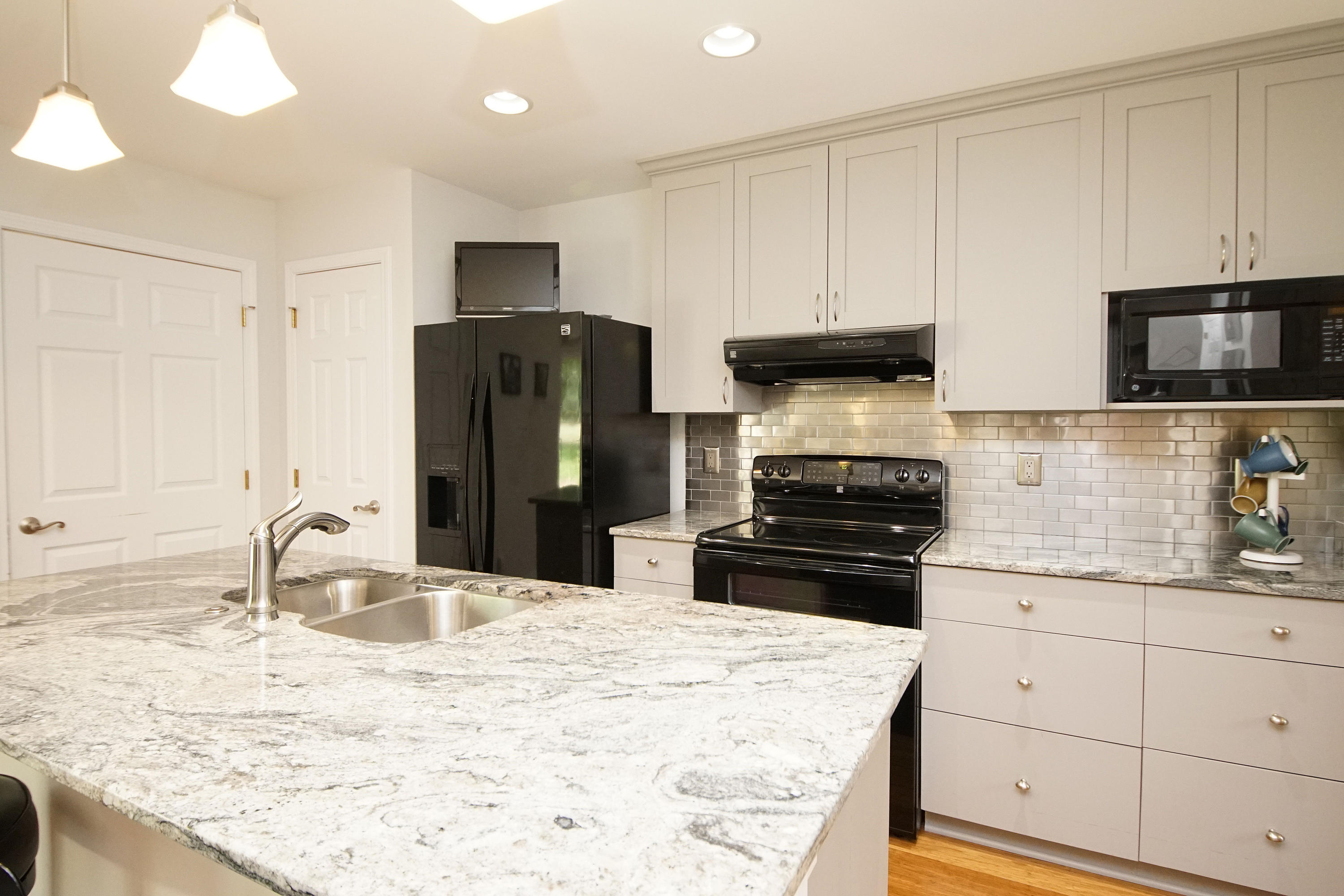 LINKS AT SHALIMAR POINTE - Residential