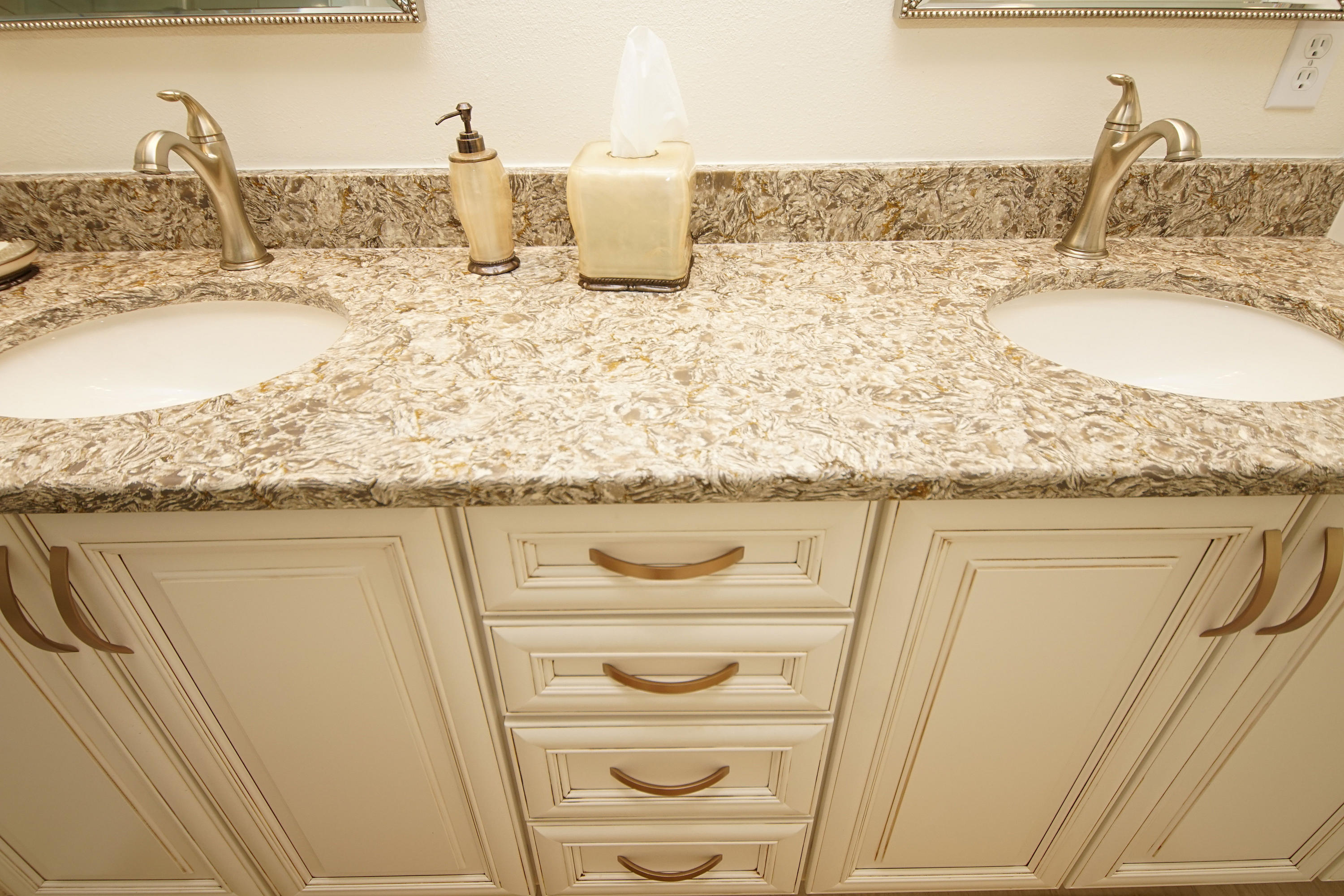 LINKS AT SHALIMAR POINTE - Residential