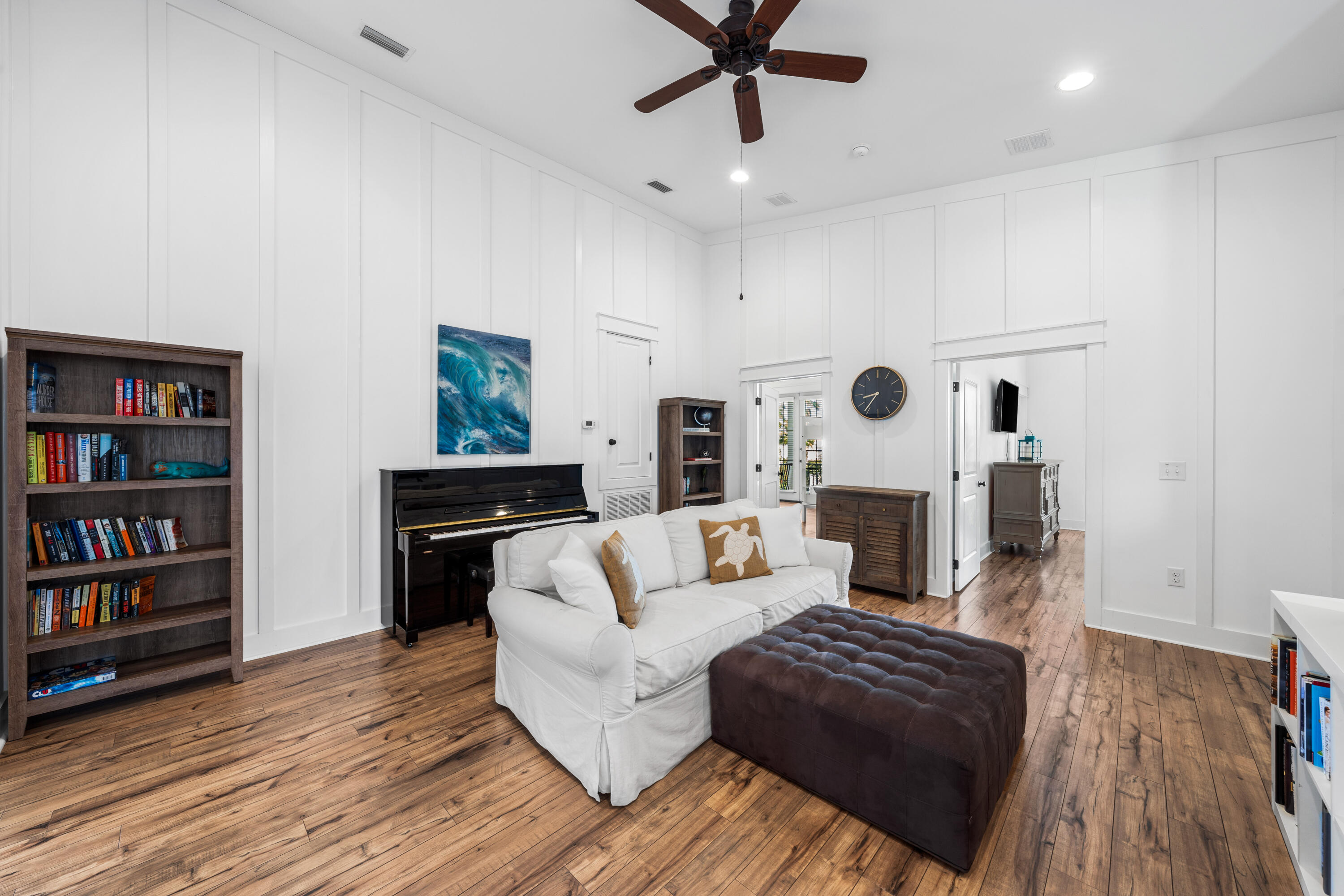 CRYSTAL BEACH - Residential