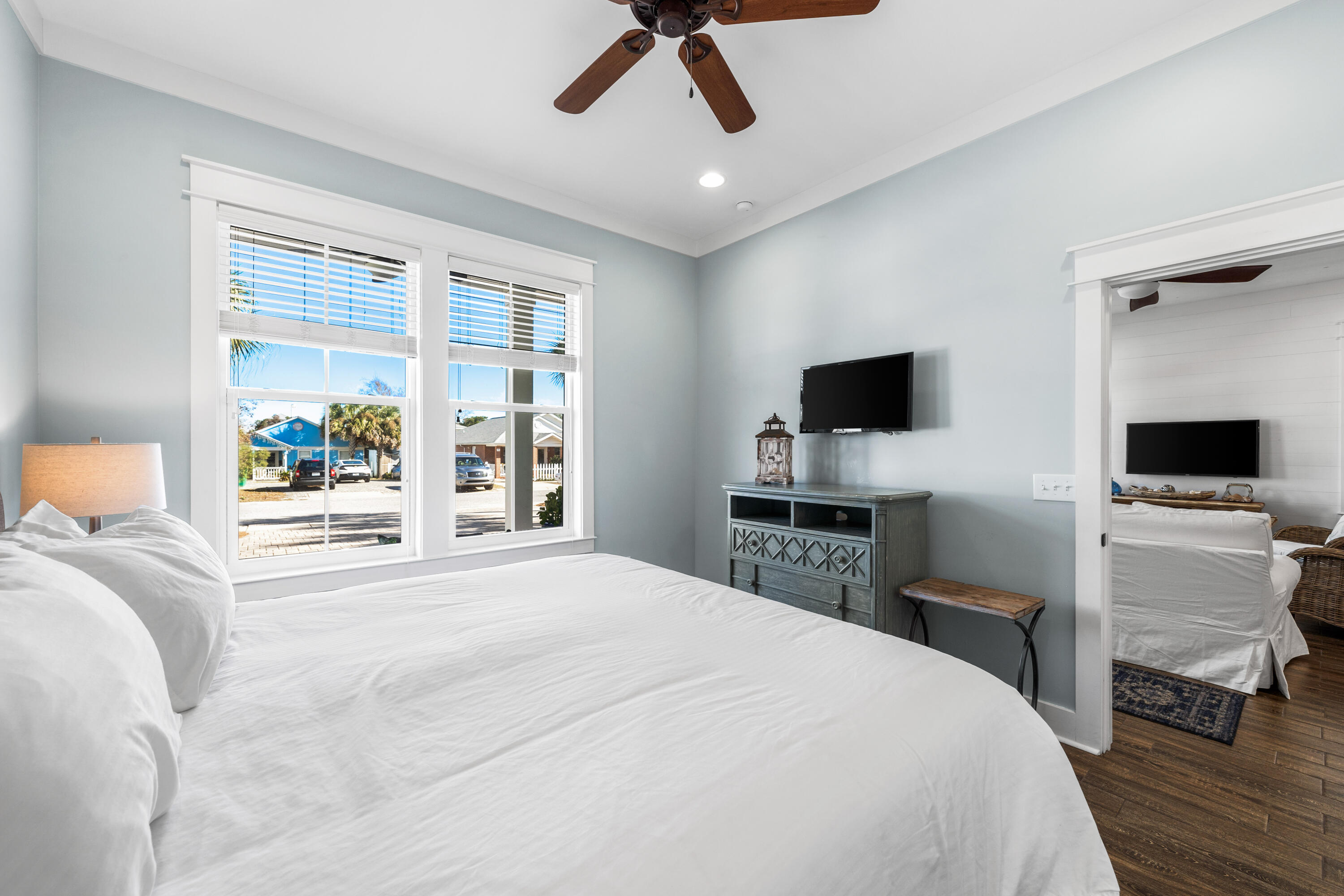 CRYSTAL BEACH - Residential