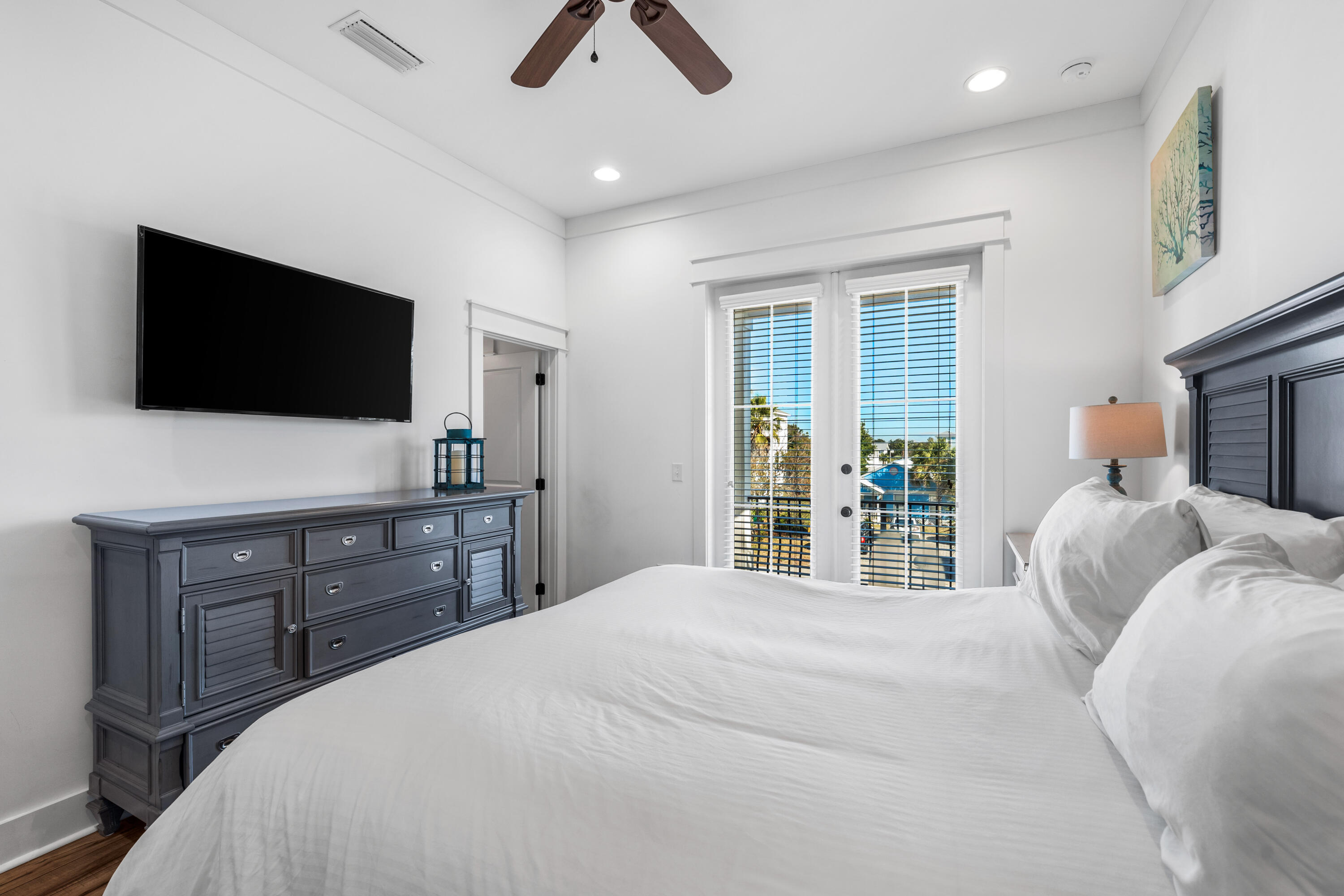 CRYSTAL BEACH - Residential