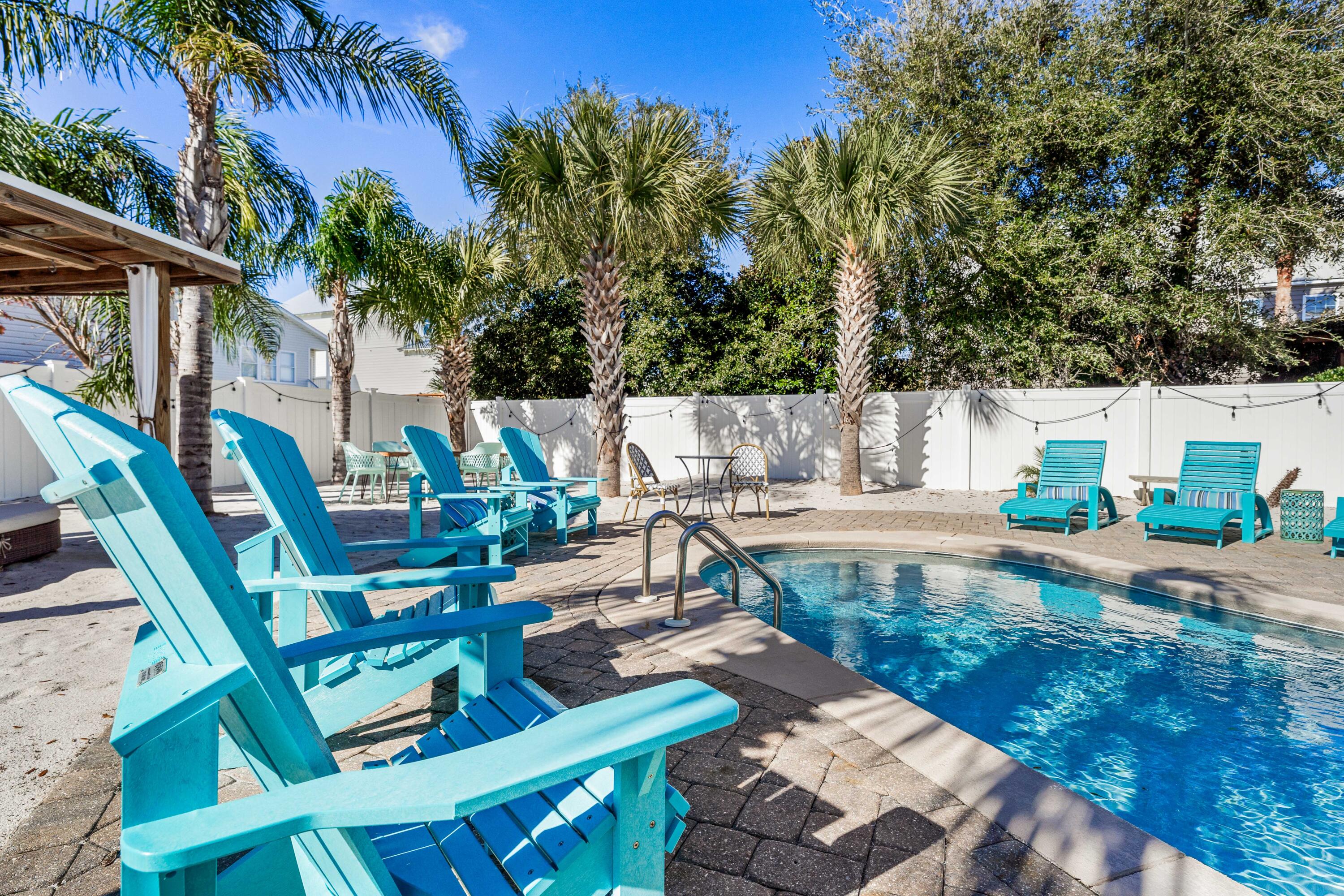 CRYSTAL BEACH - Residential