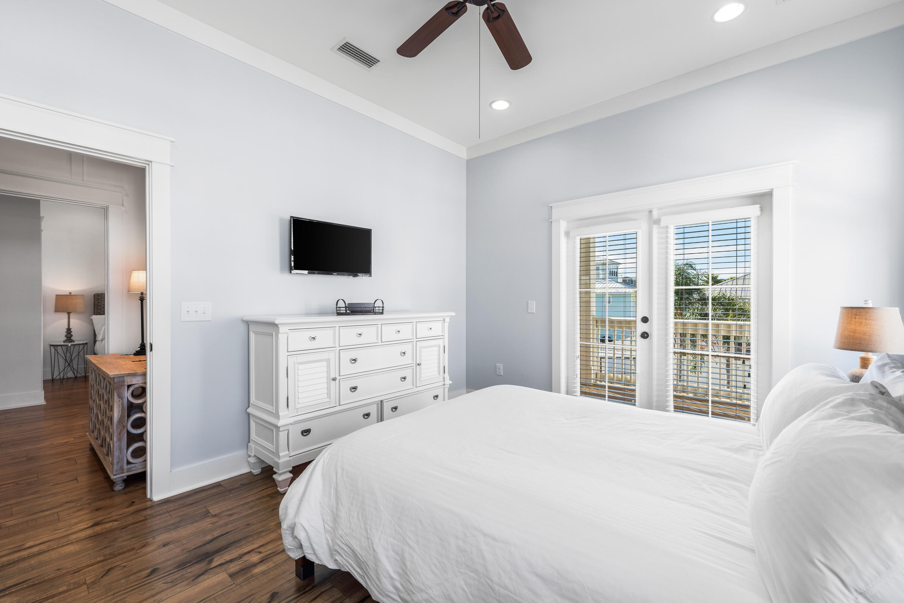 CRYSTAL BEACH - Residential