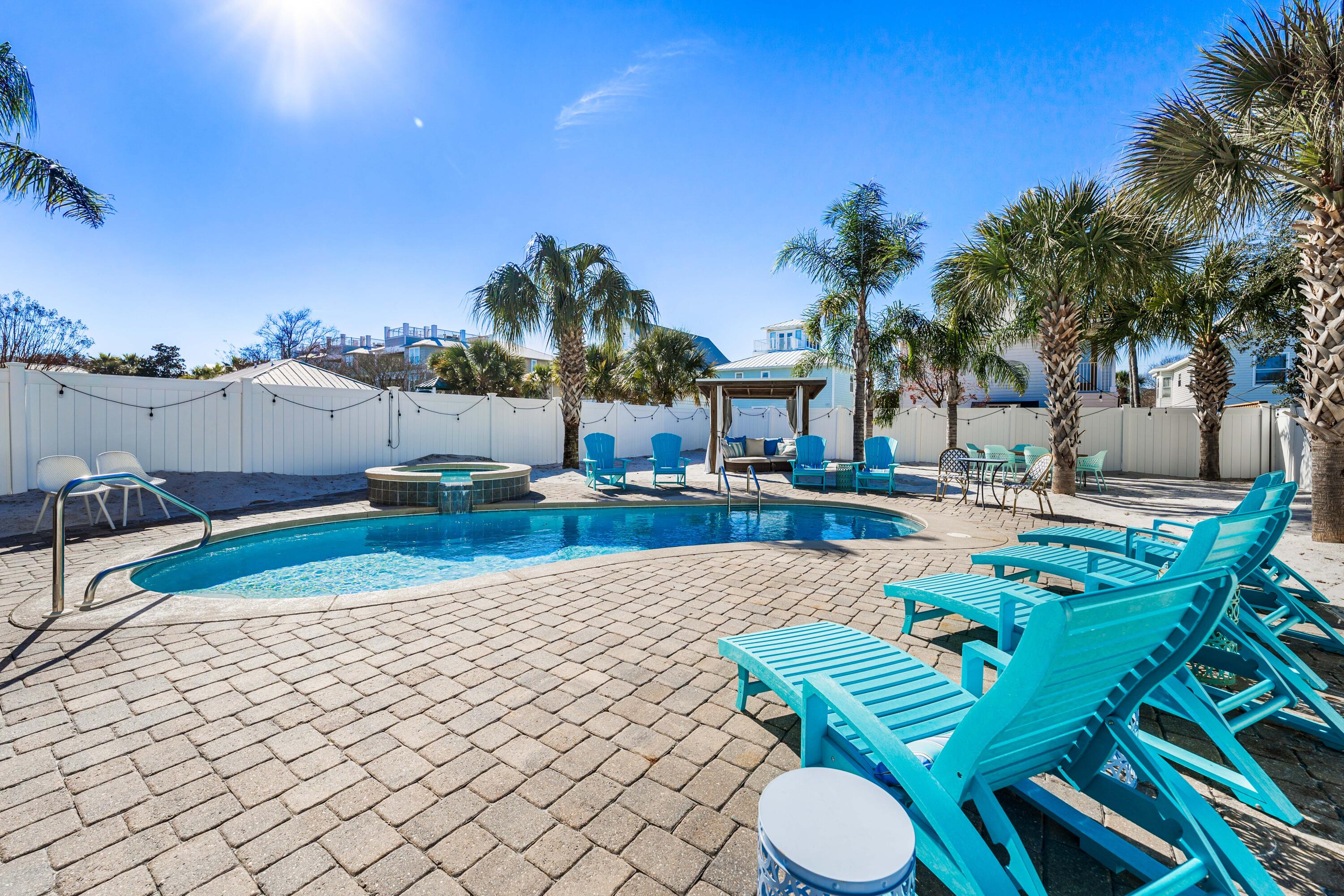 CRYSTAL BEACH - Residential