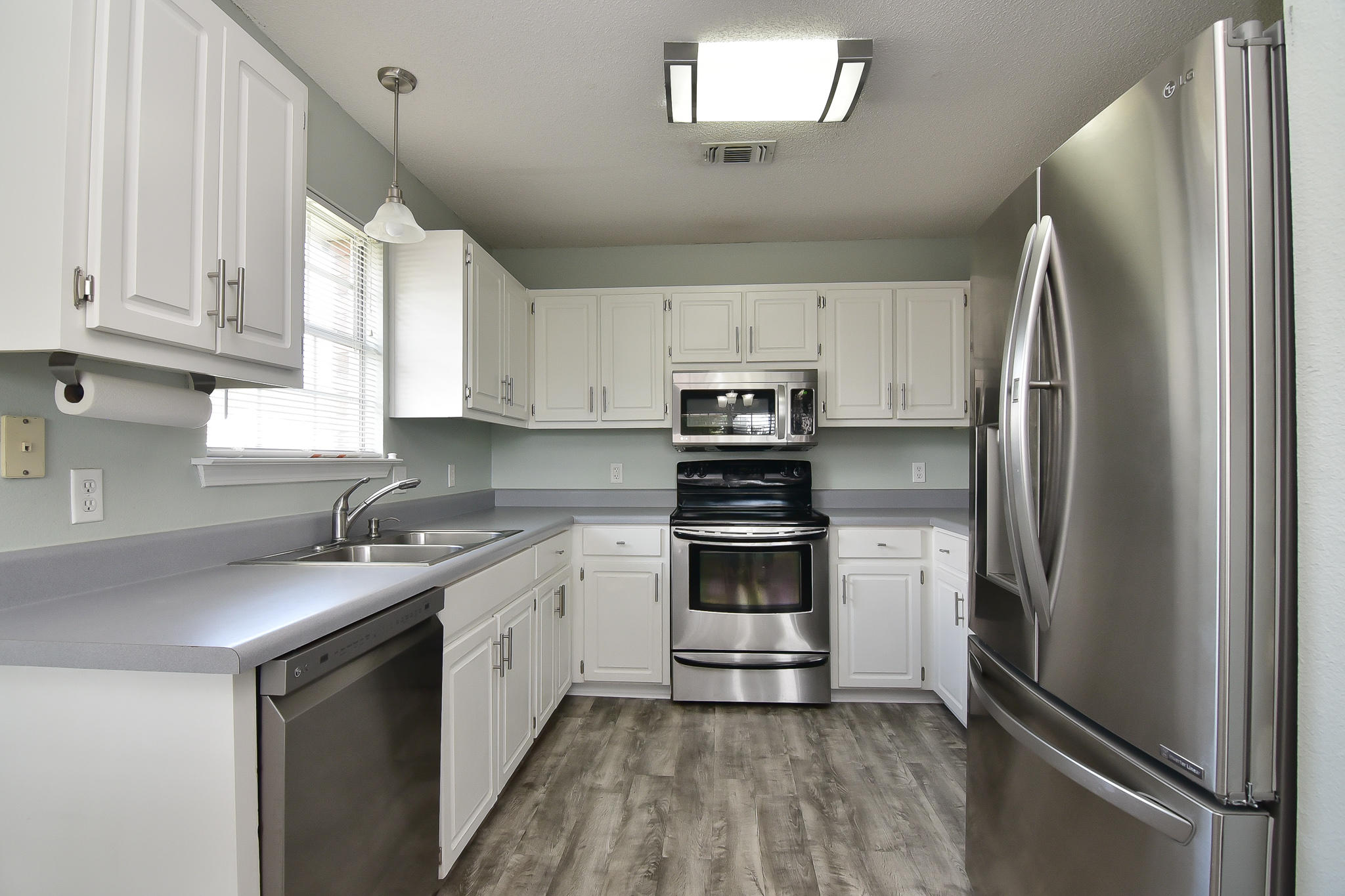 SPANISH TRACE ESTATES - Residential