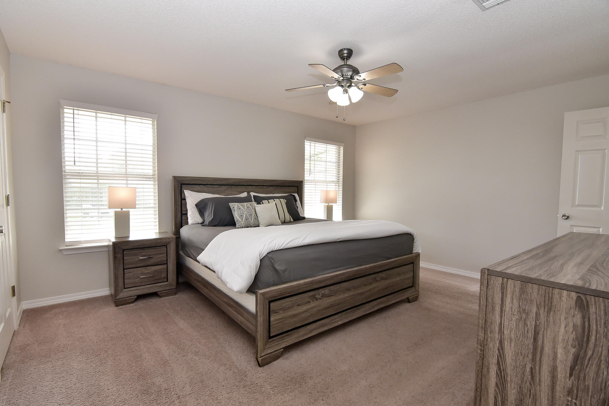 SPANISH TRACE ESTATES - Residential