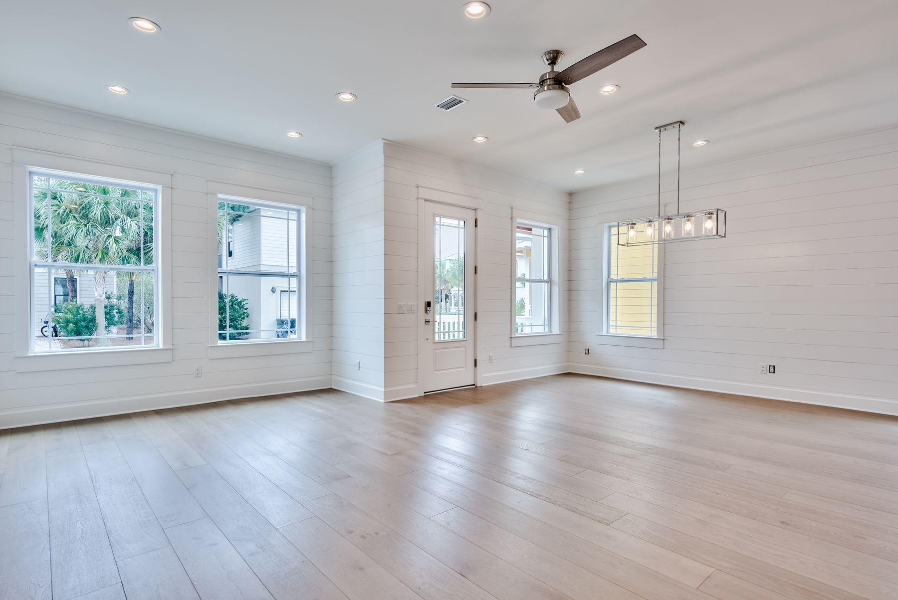 SEACREST BEACH - Residential