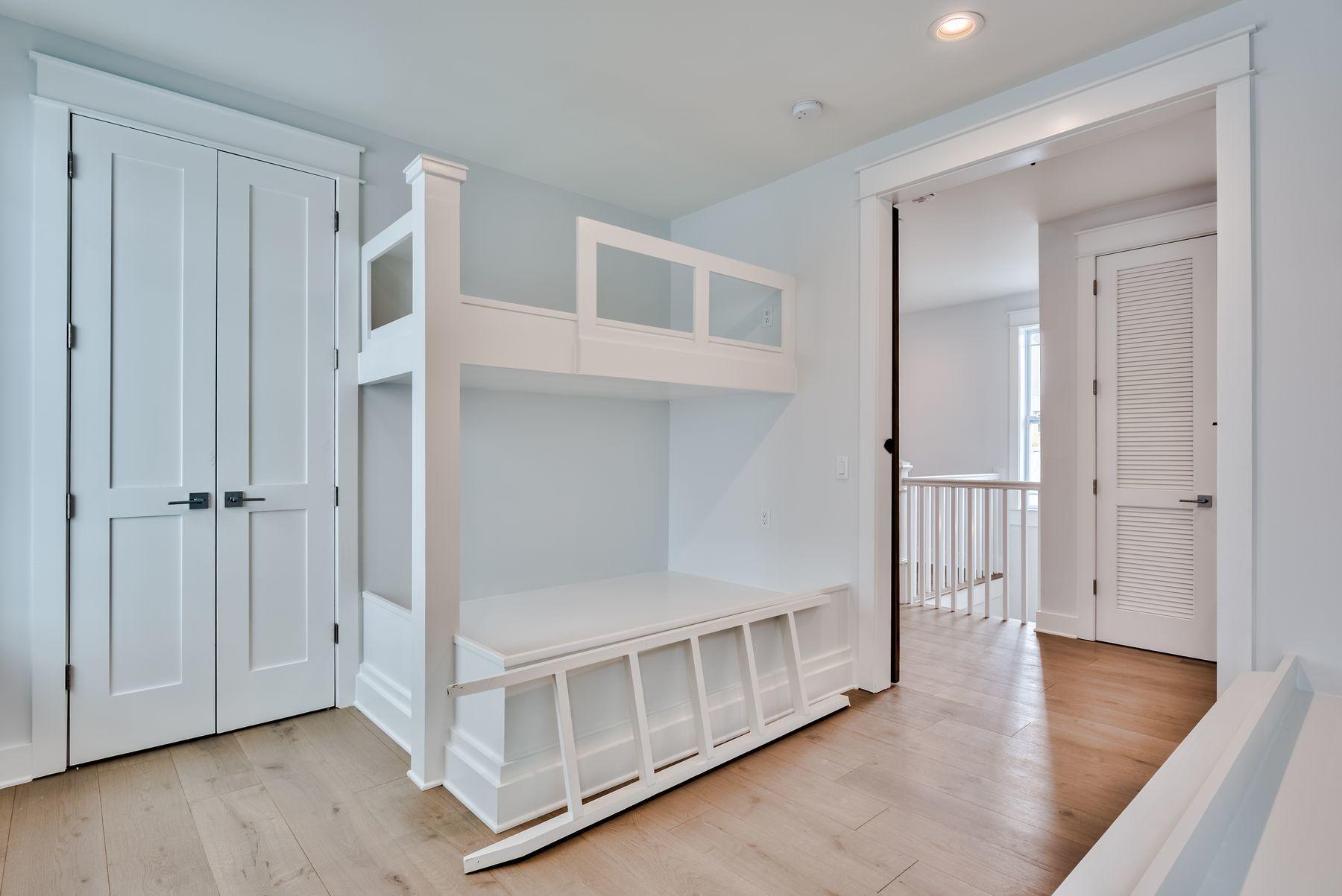 SEACREST BEACH - Residential