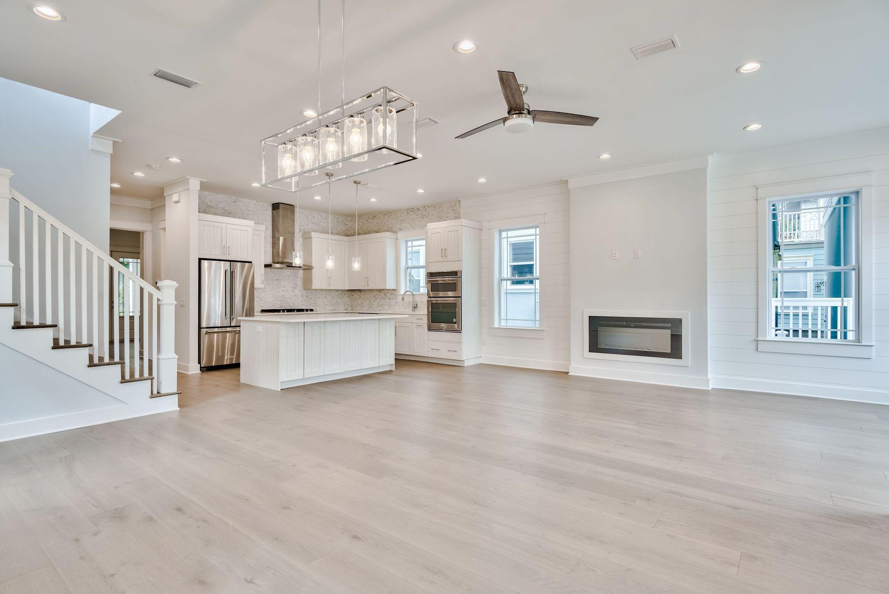 SEACREST BEACH - Residential