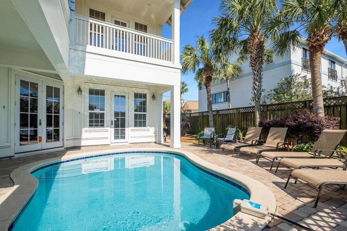 MIRAMAR BEACH - Residential
