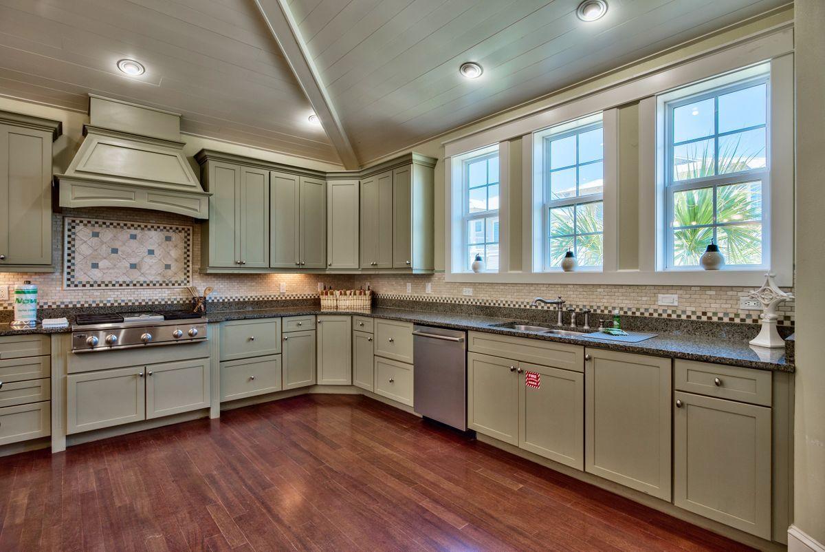 MIRAMAR BEACH - Residential