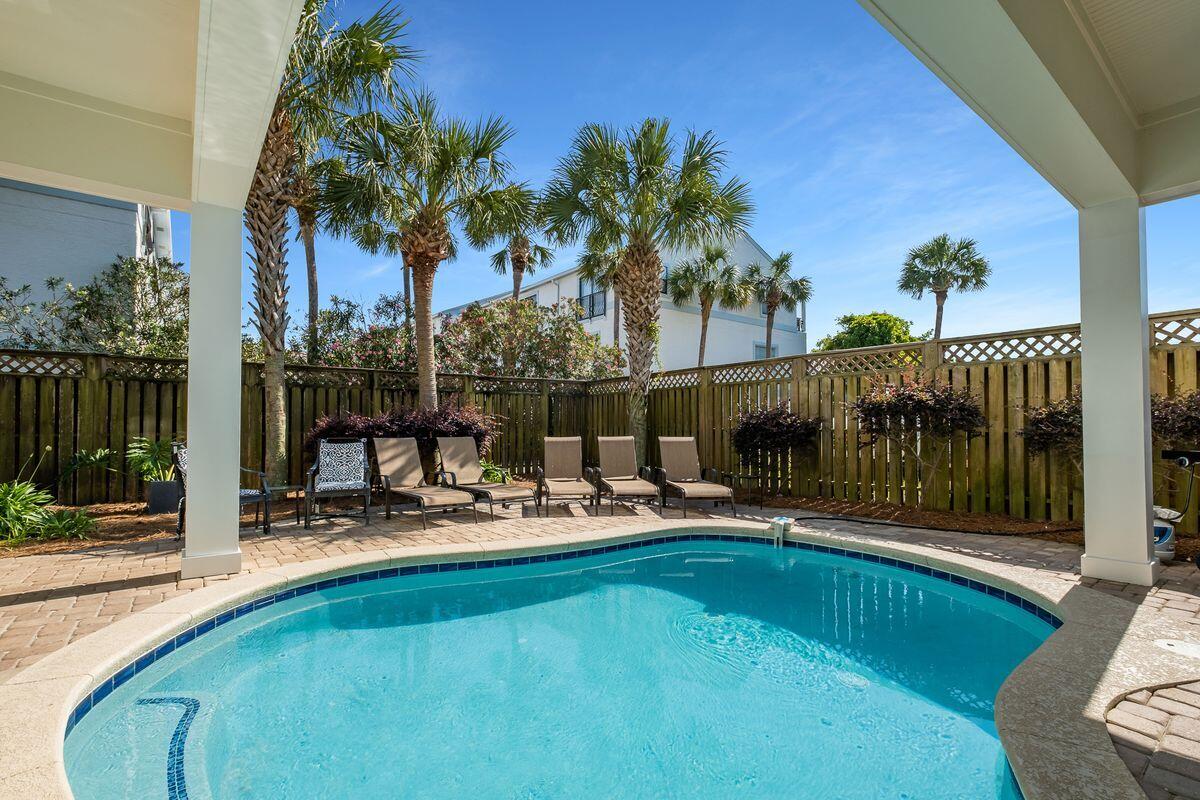 MIRAMAR BEACH - Residential