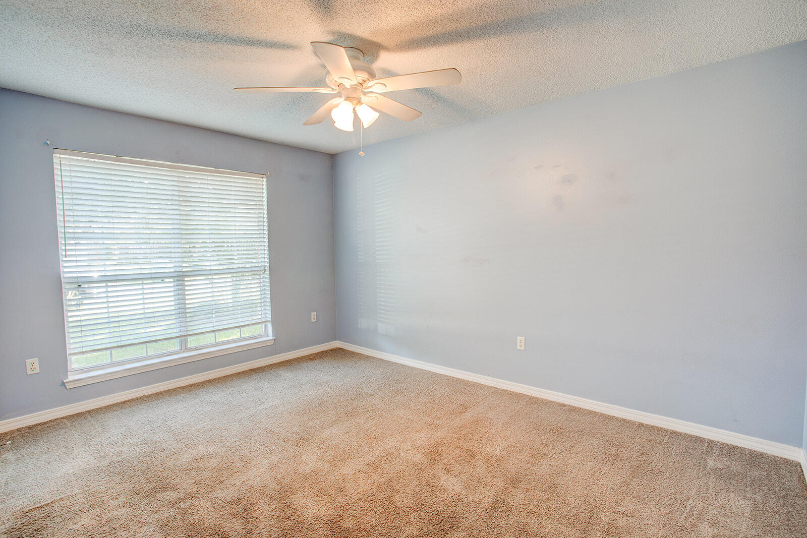 HIDDEN PINES S/D - Residential