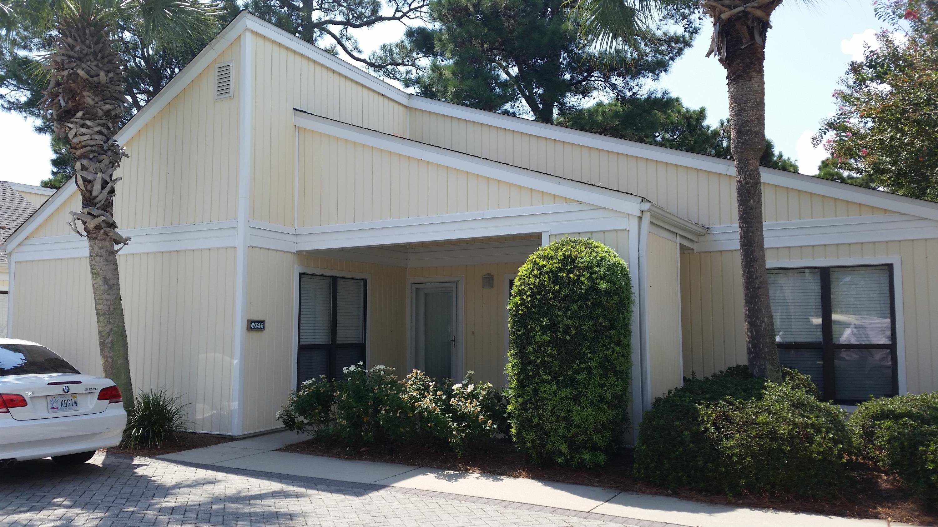 Fully Furnished 2br/bath freestanding condo. Renovated.
