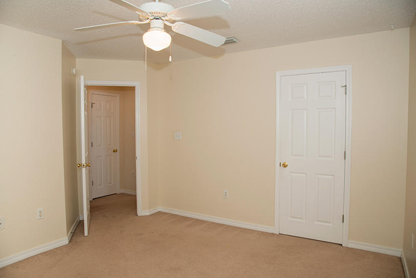 EMERALD VILLAGE S/D - Residential Lease