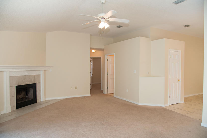 EMERALD VILLAGE S/D - Residential Lease