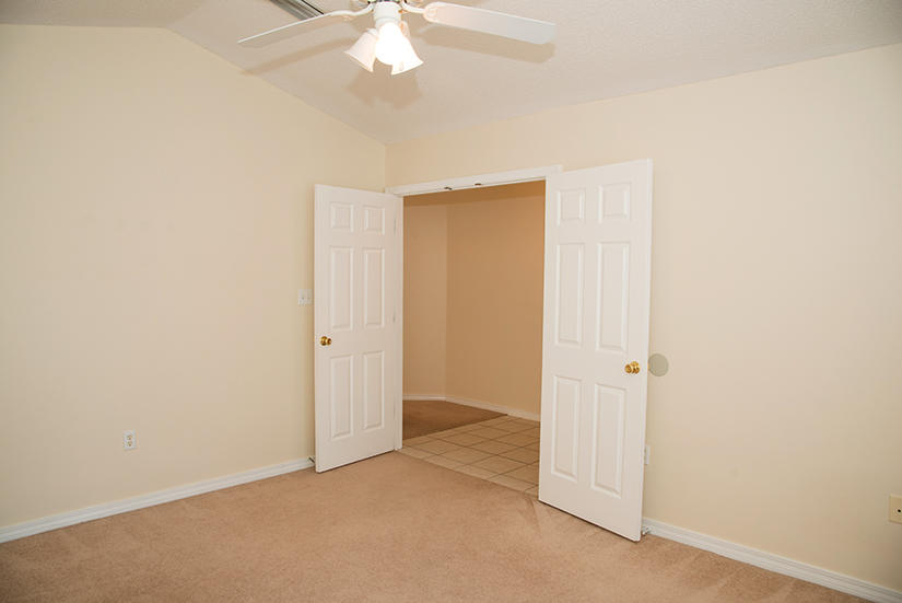 EMERALD VILLAGE S/D - Residential Lease