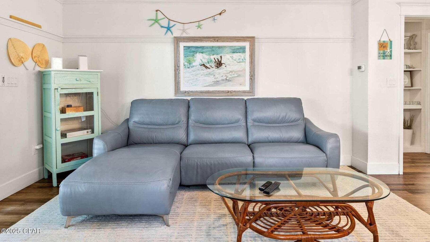 RIVIERA BEACH - Residential