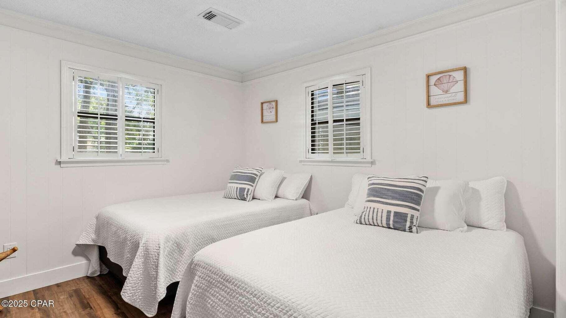 RIVIERA BEACH - Residential