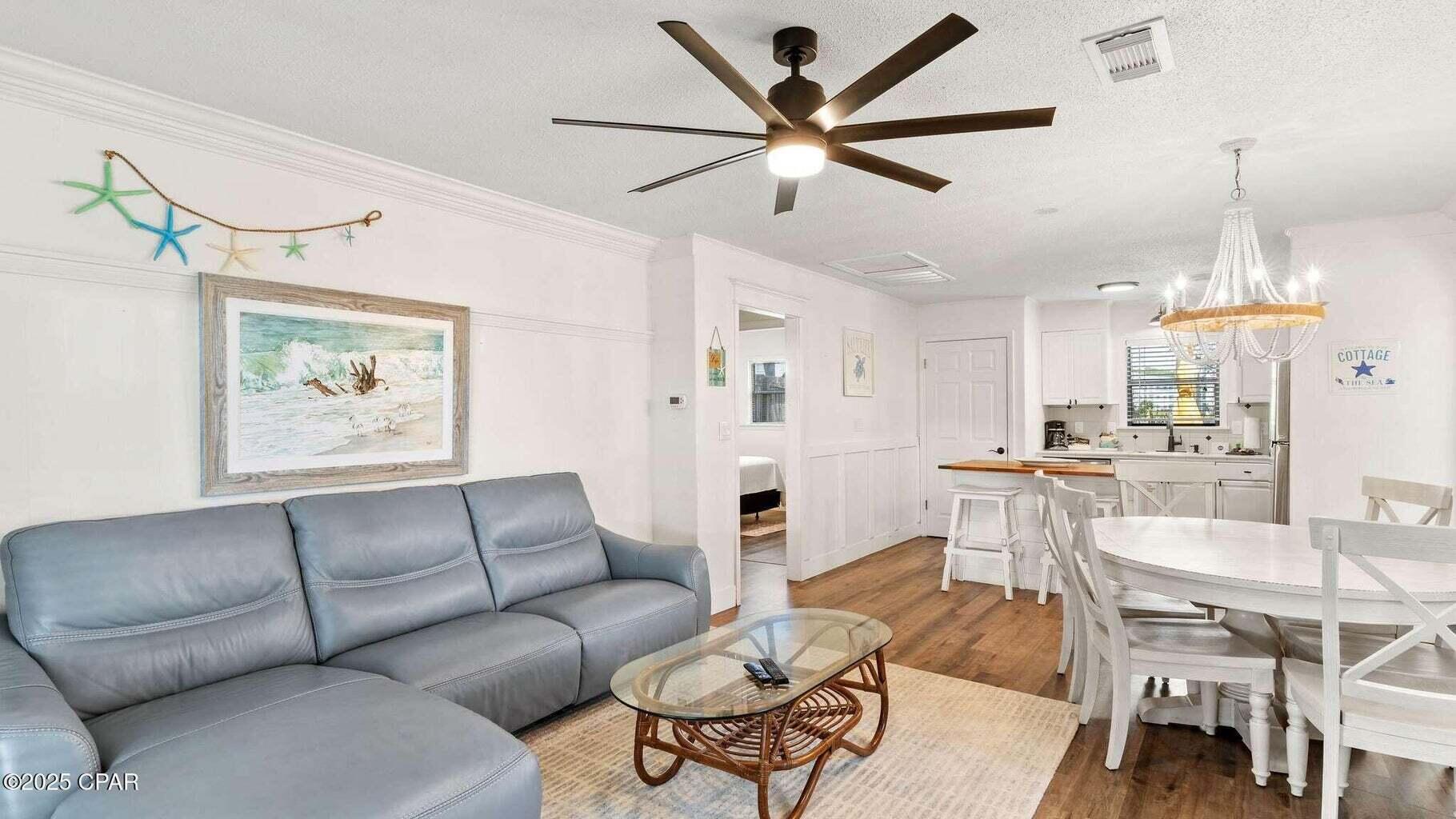 RIVIERA BEACH - Residential
