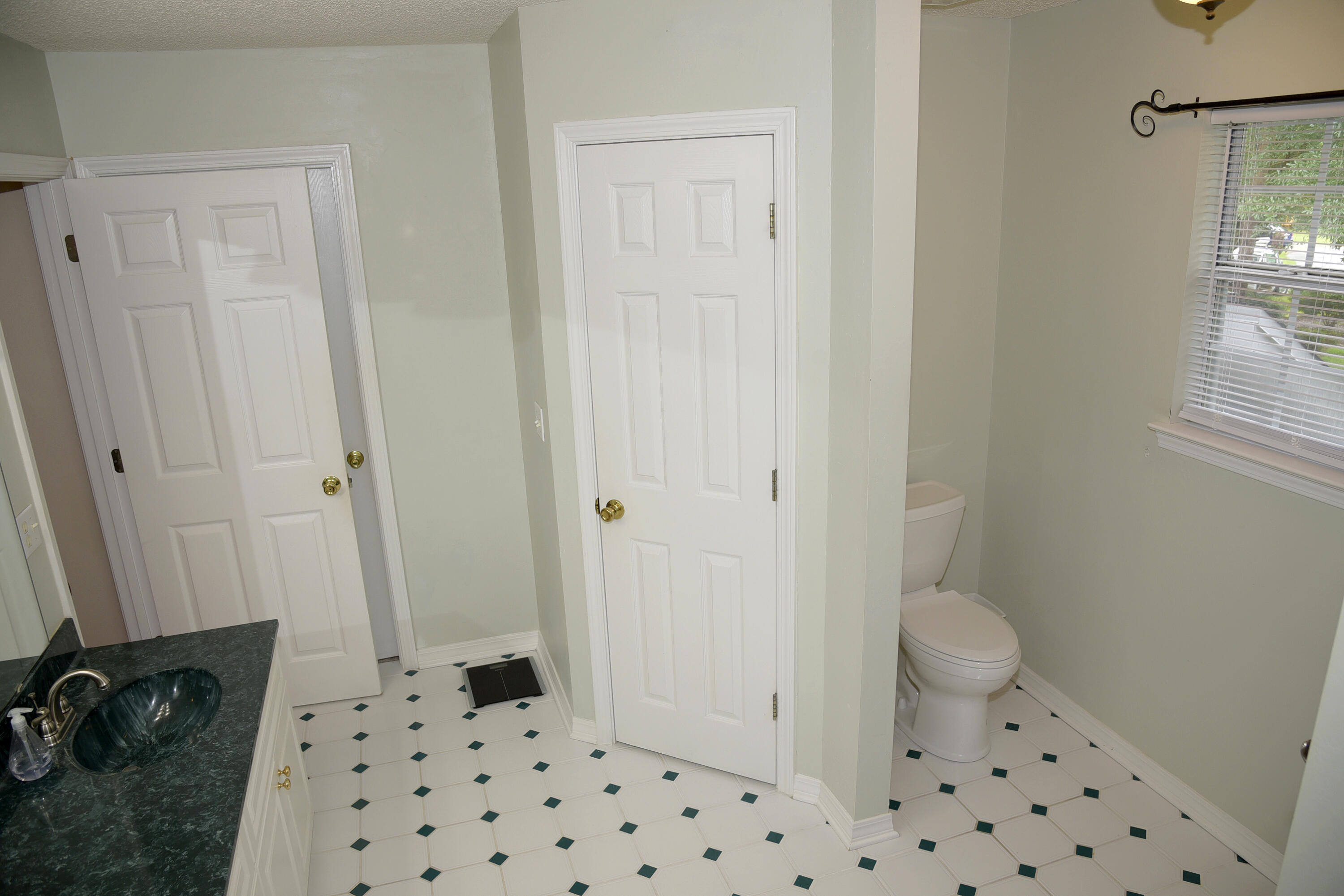 PARKWOOD ESTATES PH 5 - Residential